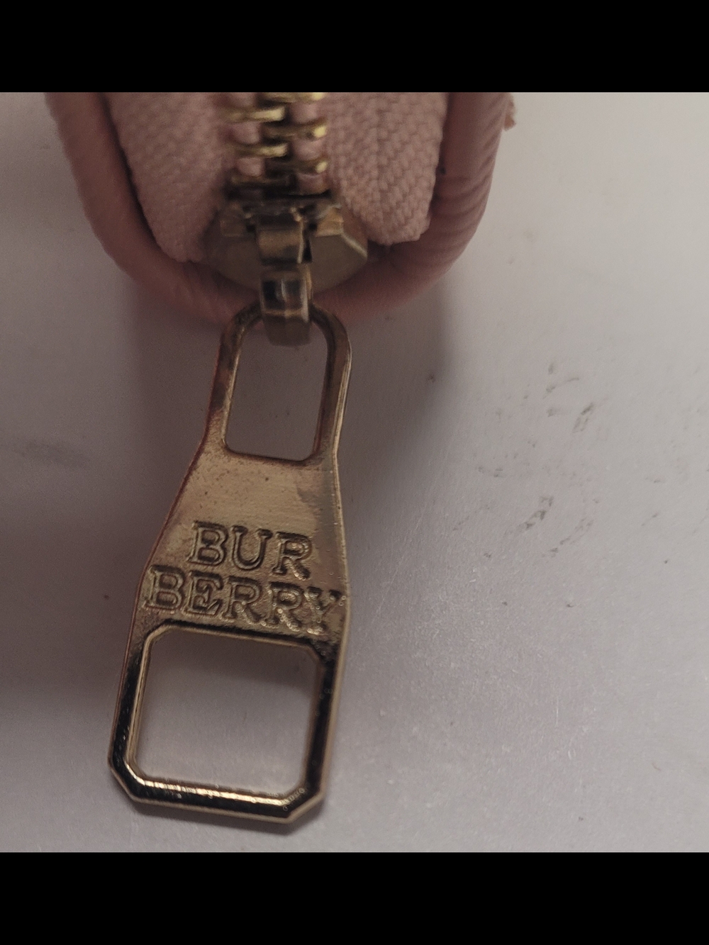 Burberry Pink Embossed Leather Women's Wallet - Picture 3 of 9